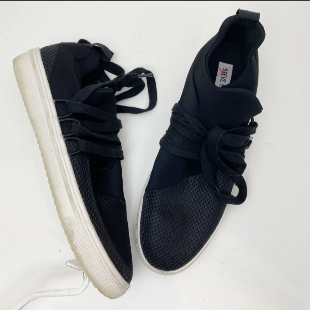Steve Madden Lancer Fashion Sneaker Shoes Flats Black Fabric Size 6.5